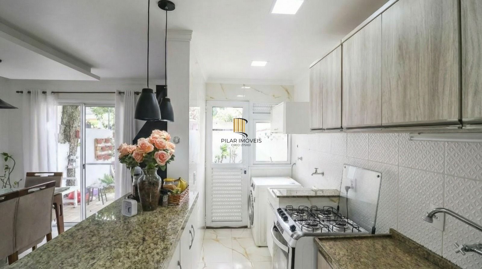 Casa 3 dormitórios Bairro Hípica