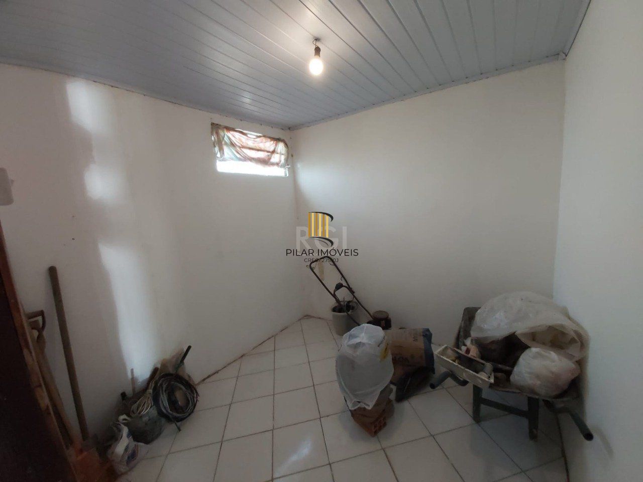 Casa de esquina no bairro Aberta dos Morros