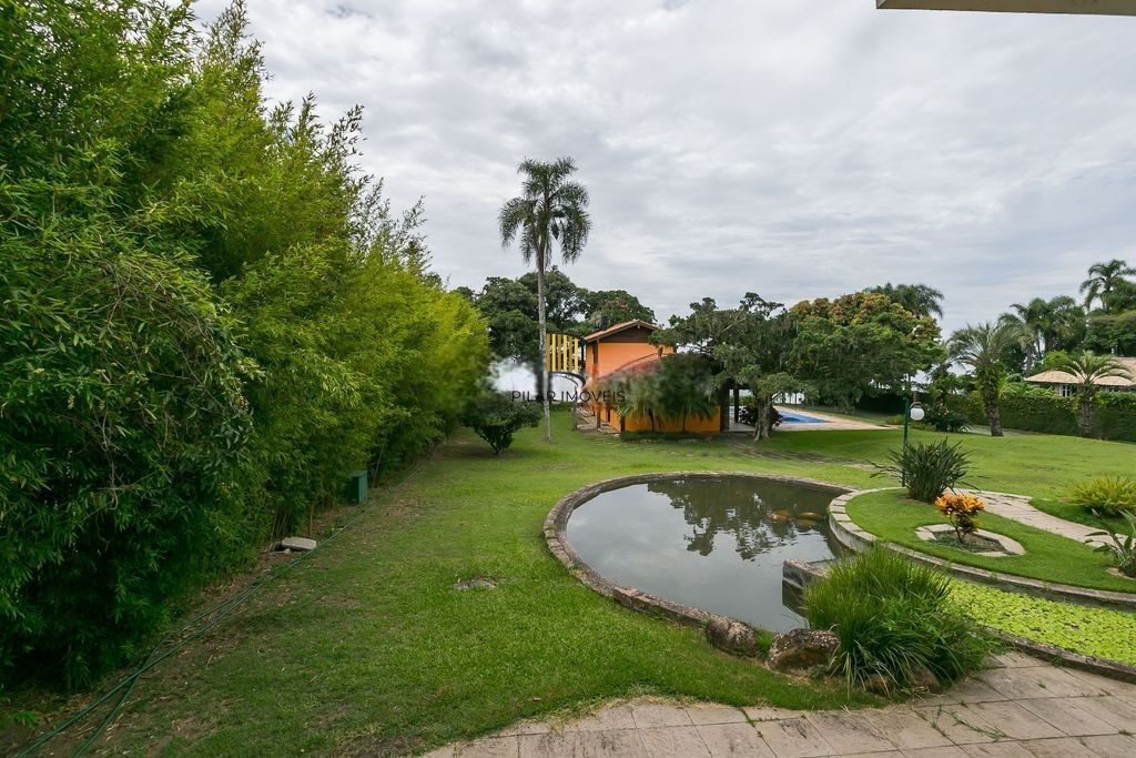 Casa no bairro Ponta Grossa com suíte presidencial