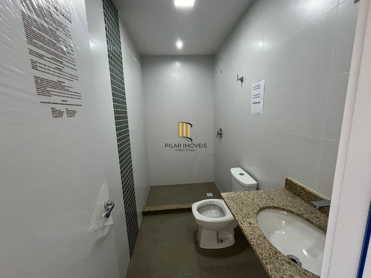 Ótima casa térrea de 3 Dormitórios sendo um suíte