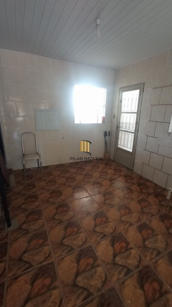 Sobrado 3 dormitórios no bairro Hípica