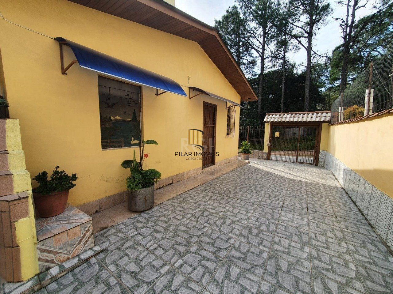 Casa 4 dormitórios no bairro Branquinha