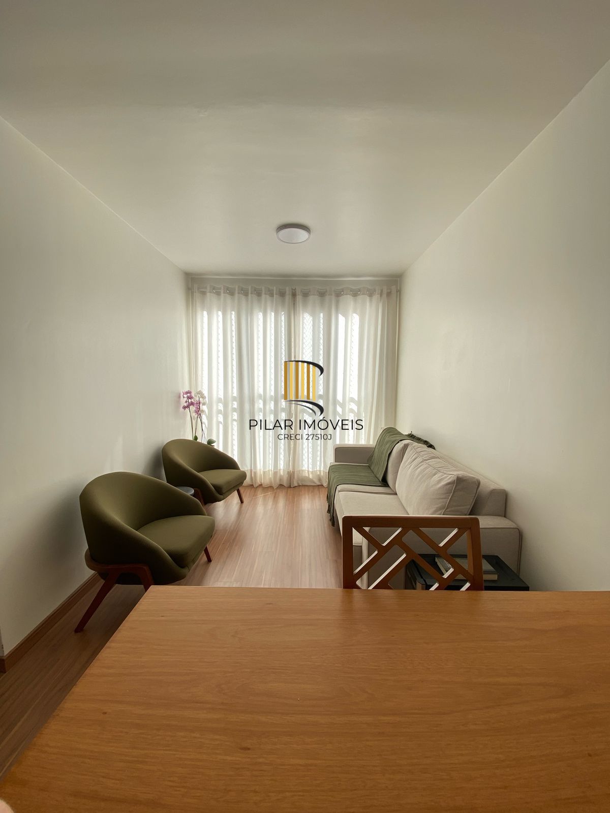 Ótimo apartamento de 2 dormitórios localizado no Bairro Vila Nova
