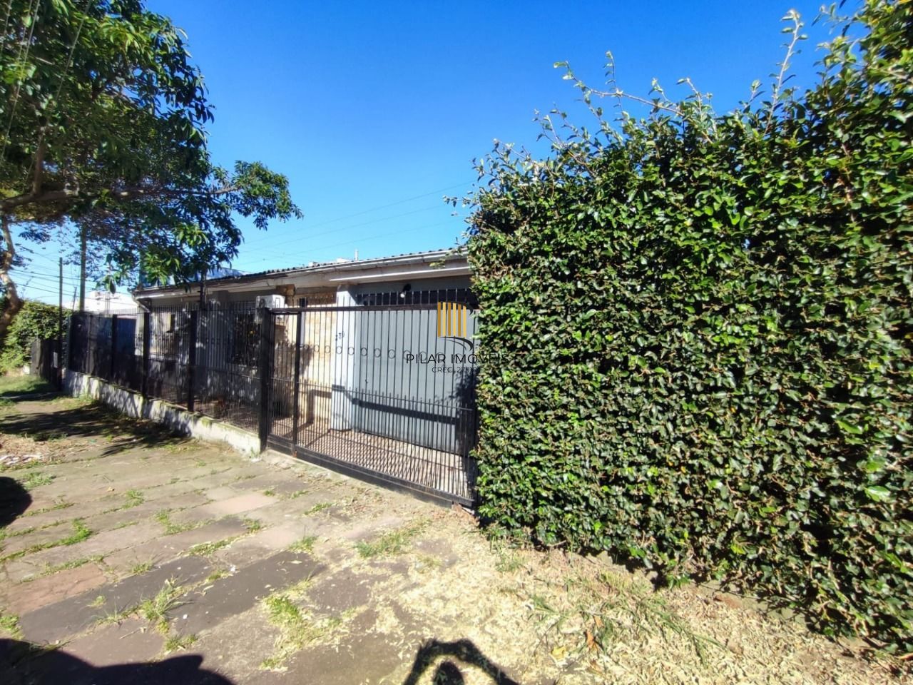 Casa no bairro Teresópolis - 3 dormitórios