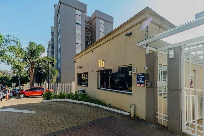 Apartamento no bairro Teresopólis - 2 dormitórios - 1 vaga de garagem