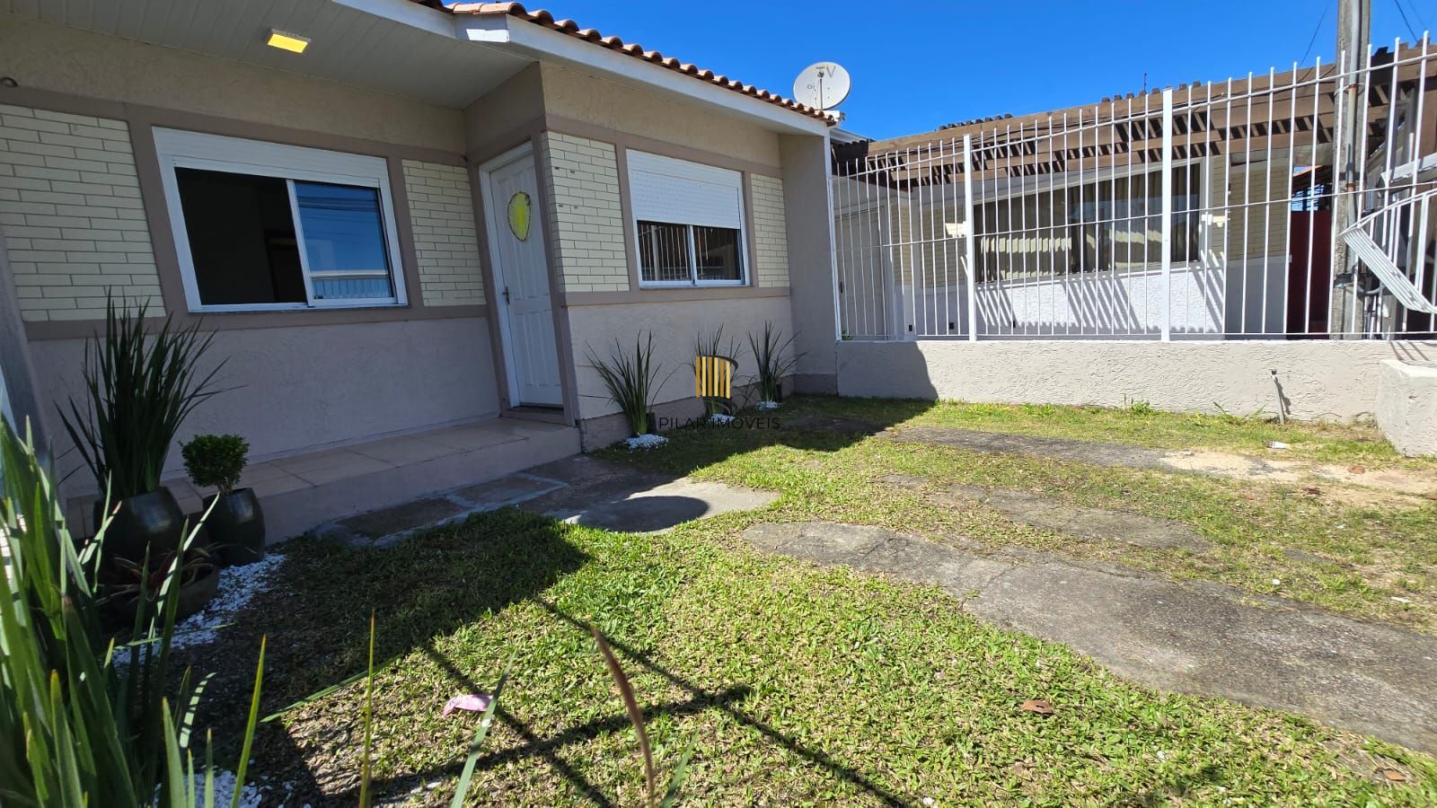 Casa de 2 dormitórios no Loteamento Moradas do Sul, Bairro Hipica
