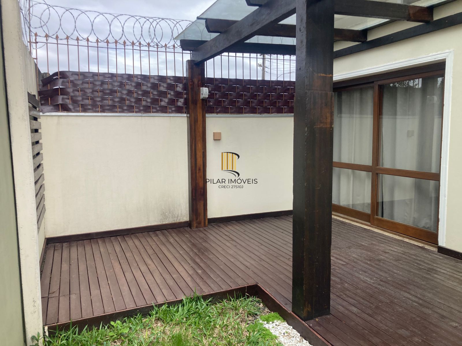 Casa de 3 Pavimentos no Bairro Aberta dos Morros