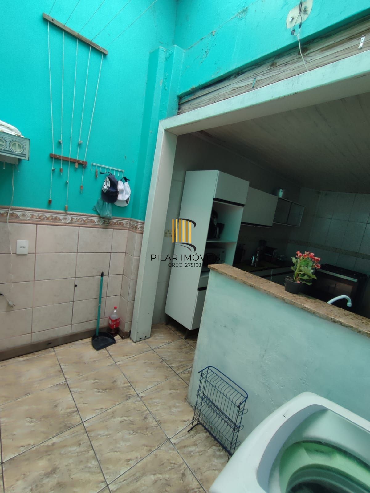 Casa no bairro Restinga - 3 dormitórios