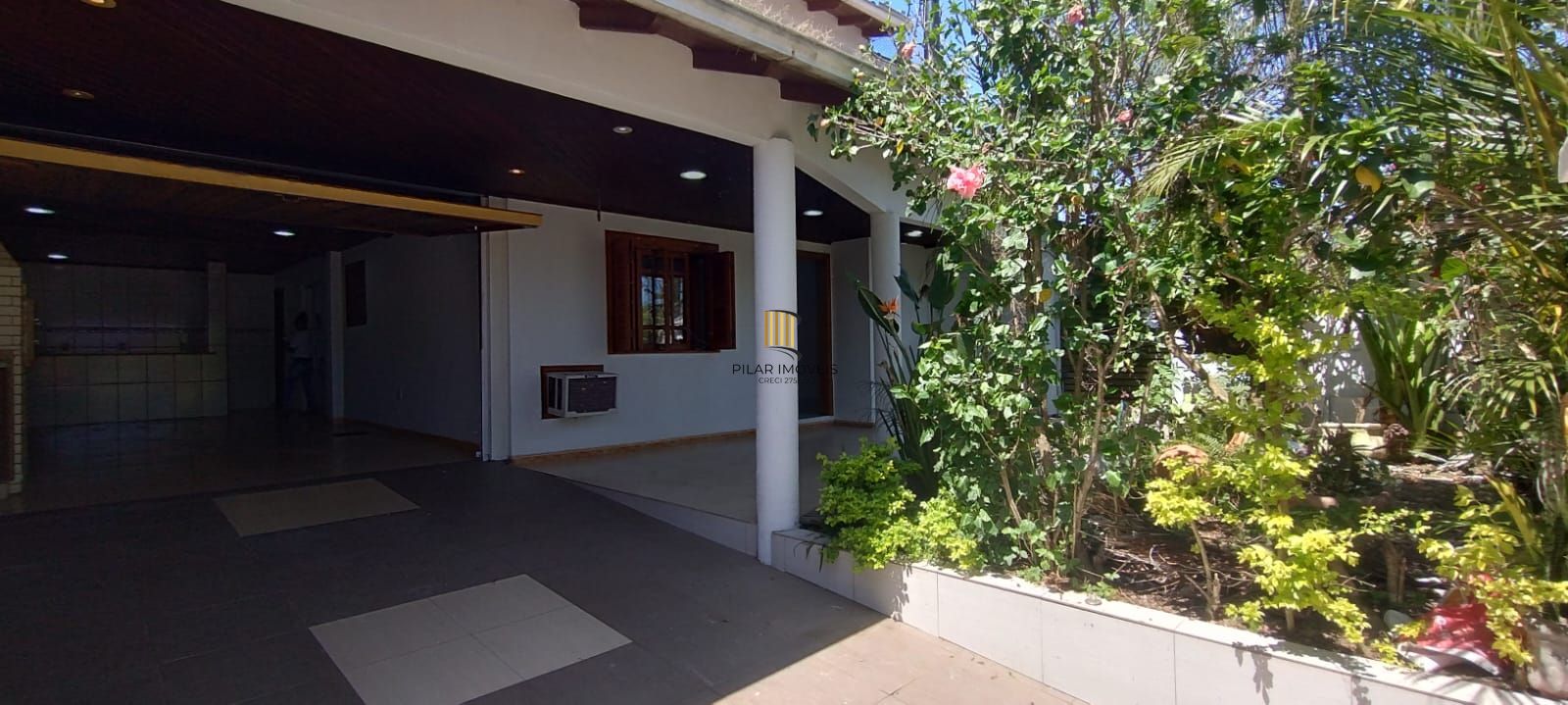 Casa no bairro Restinga - 4 dormitórios