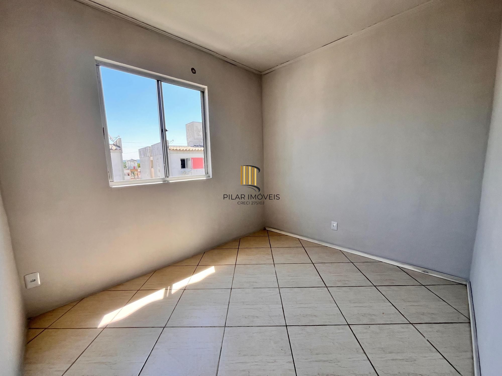 Apartamento no Bairro Restinga - 2 Dormitórios