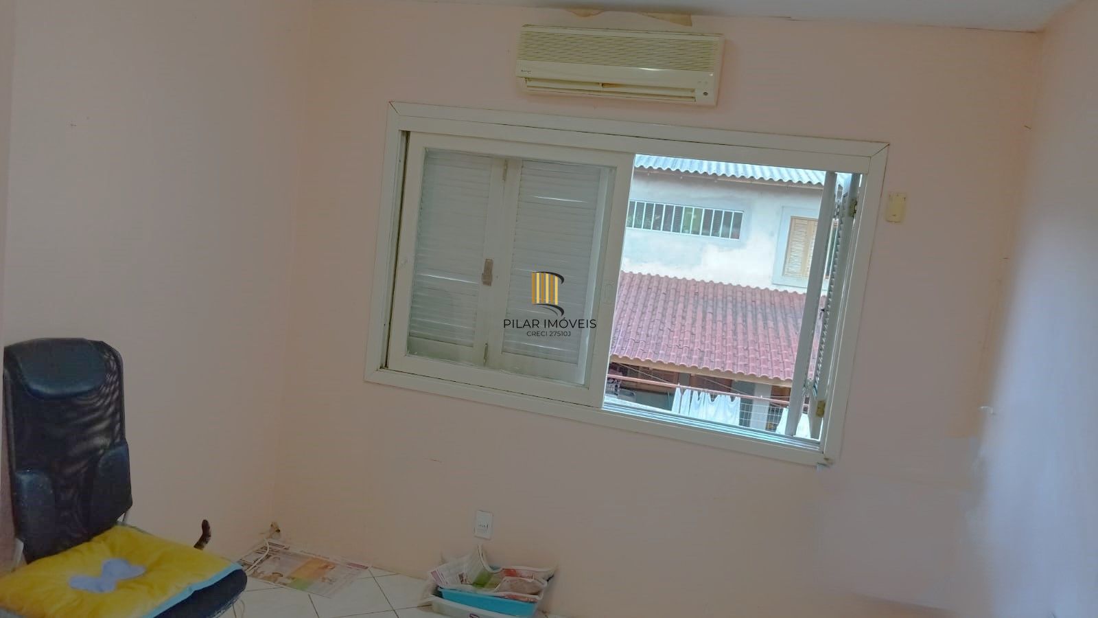 Casa no bairro Restinga - 4 dormitórios