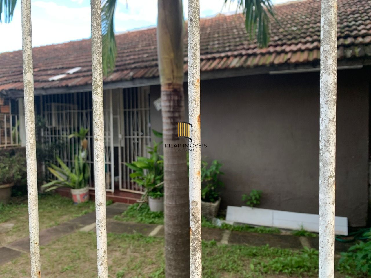 Casa no bairro Restinga 3 dormitórios financiável - ACEITA COMPRA ASSISTIDA