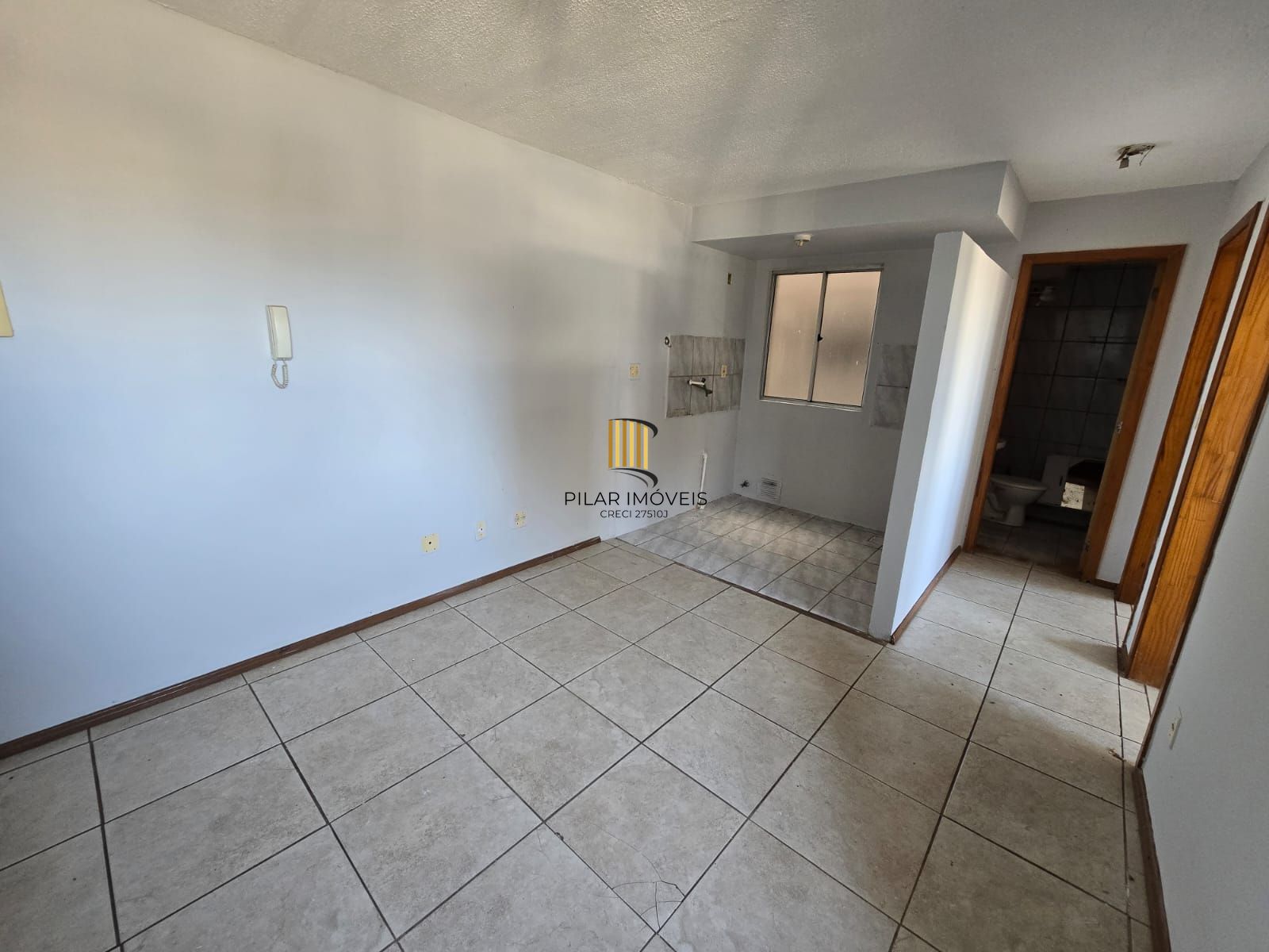 Apartamento térreo no bairro Restinga - 2 dormitórios - 1 vaga de garagem - FINANCIÁVEL