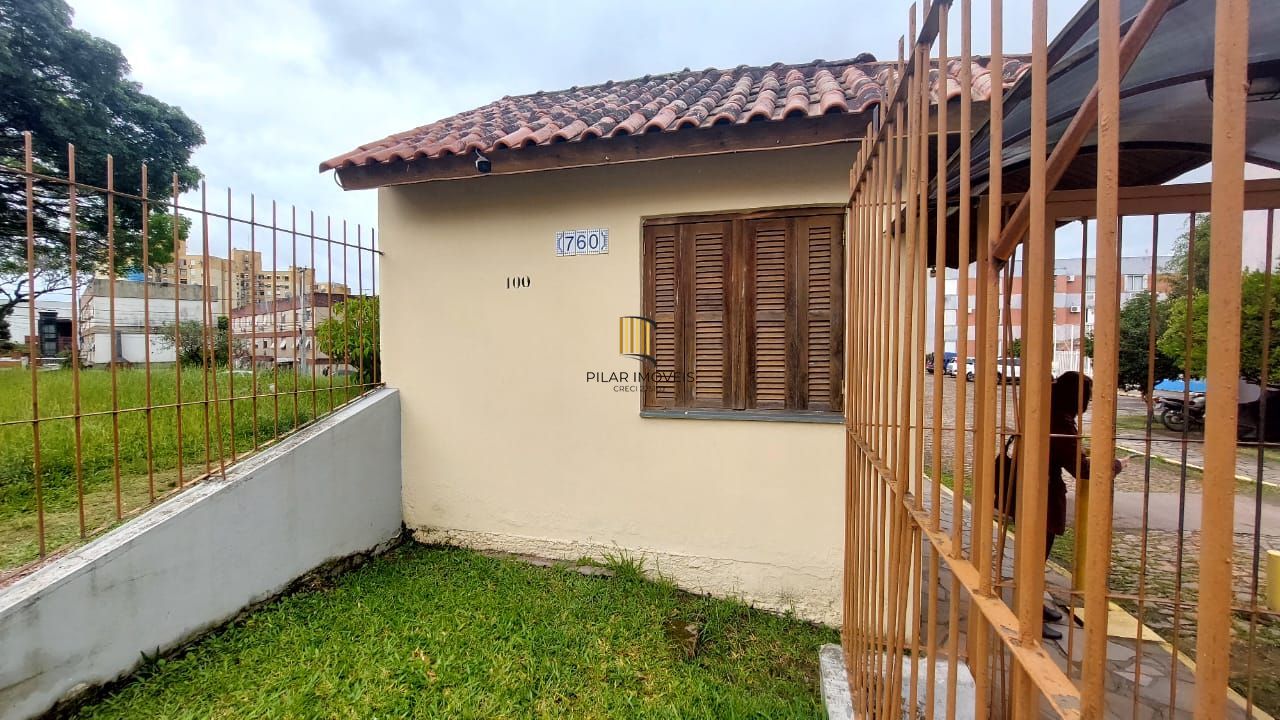 Apartamento no bairro Cristal 2 dormitórios -  1 vaga de garagem