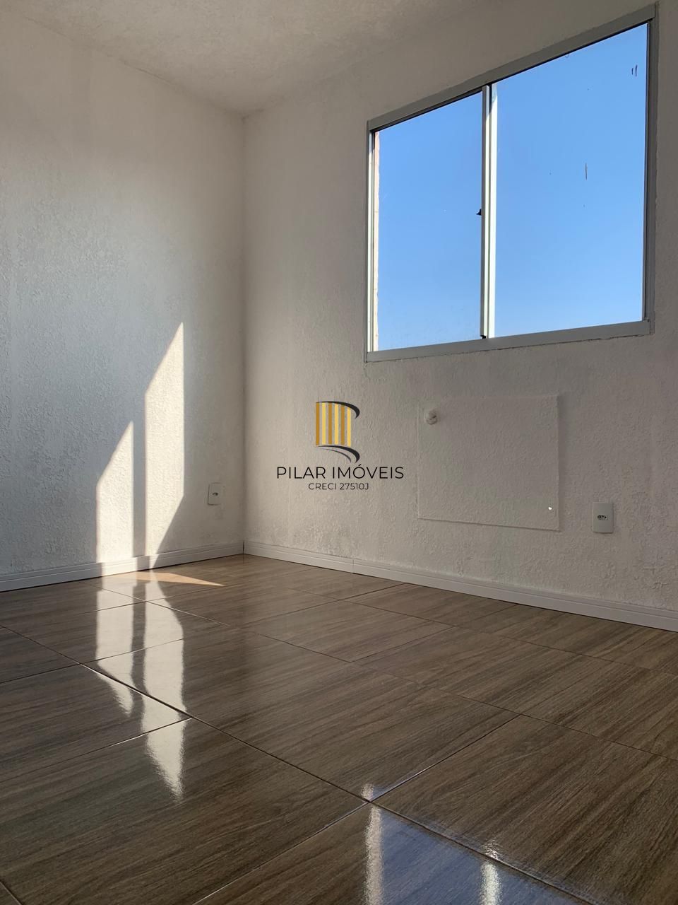 Apartamento no bairro Hípica - 2 dormitórios - 1 vaga
