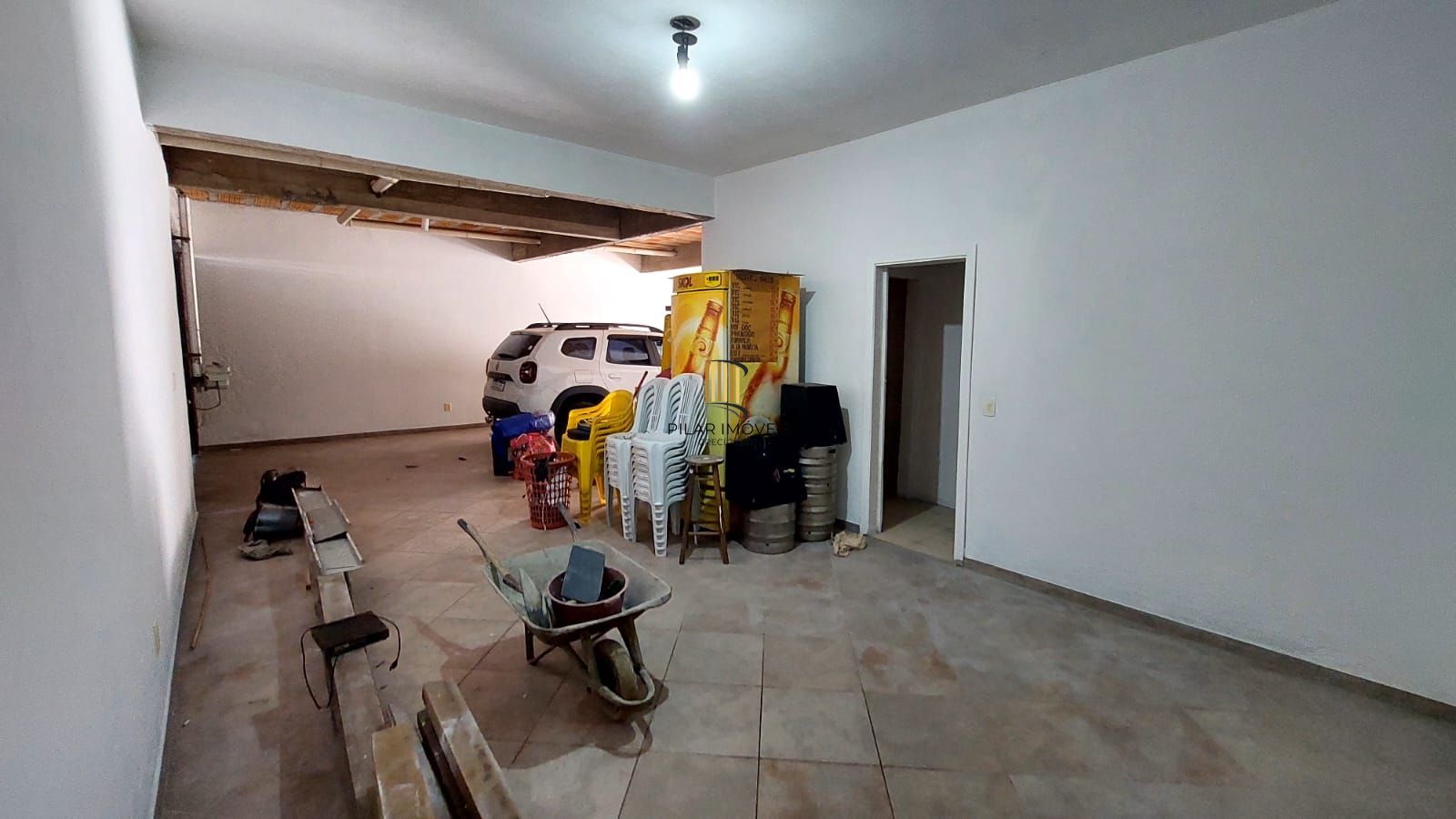 Casa no bairro Vila Nova - 4 dormitórios, Sendo 1 Suíte