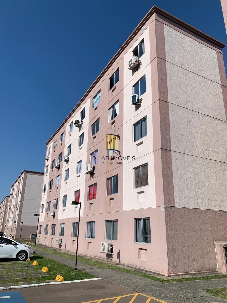 Apartamento no bairro Hípica - 2 dormitórios - 1 vaga
