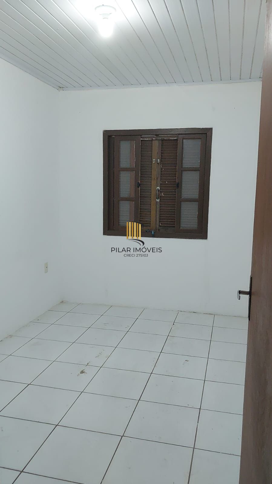 Casa de 2 dormitórios em viamão