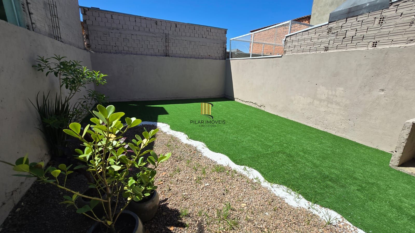 Casa de 2 dormitórios no Loteamento Moradas do Sul, Bairro Hipica