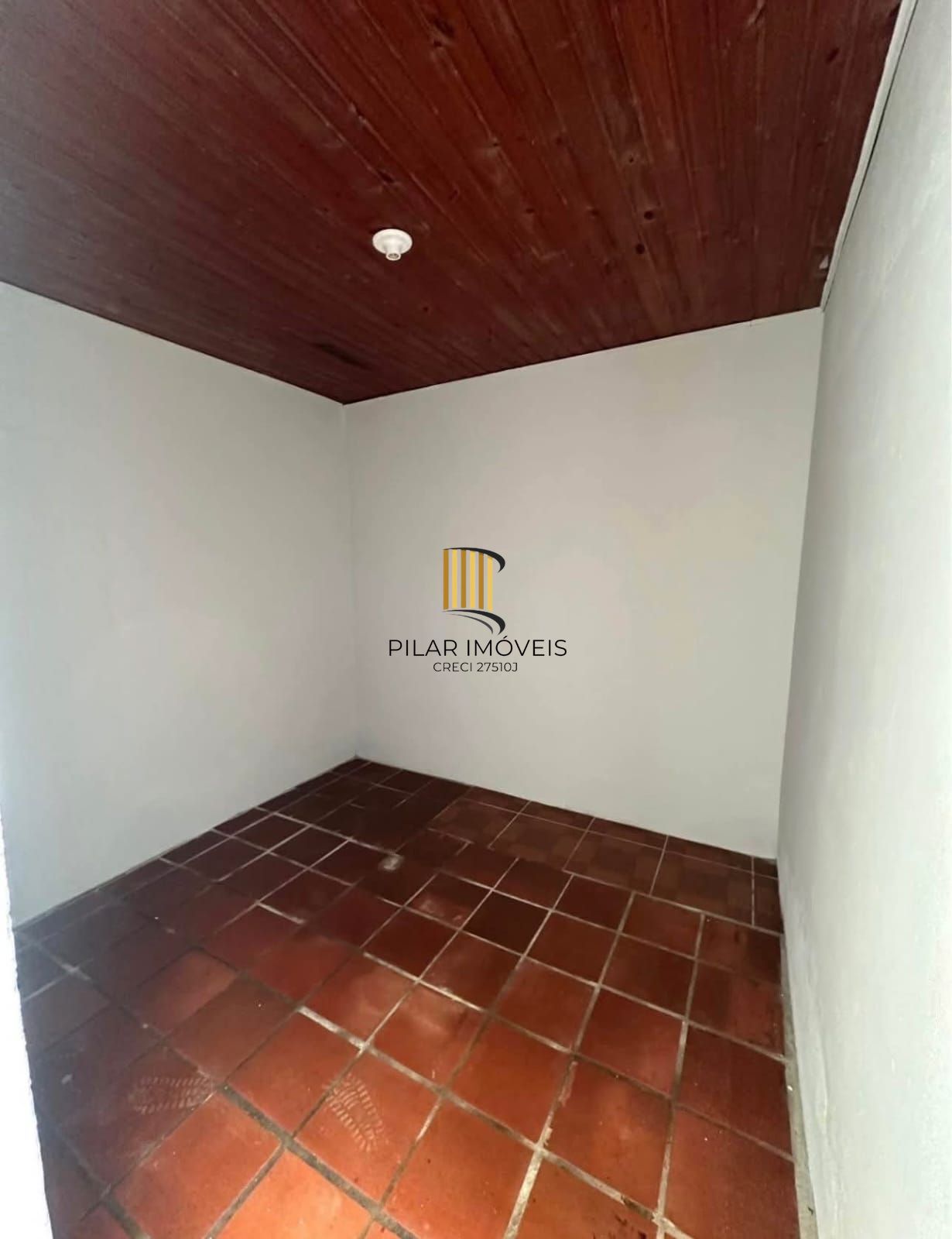 Excelente casa térrea 2 dormitórios Bairro Restinga