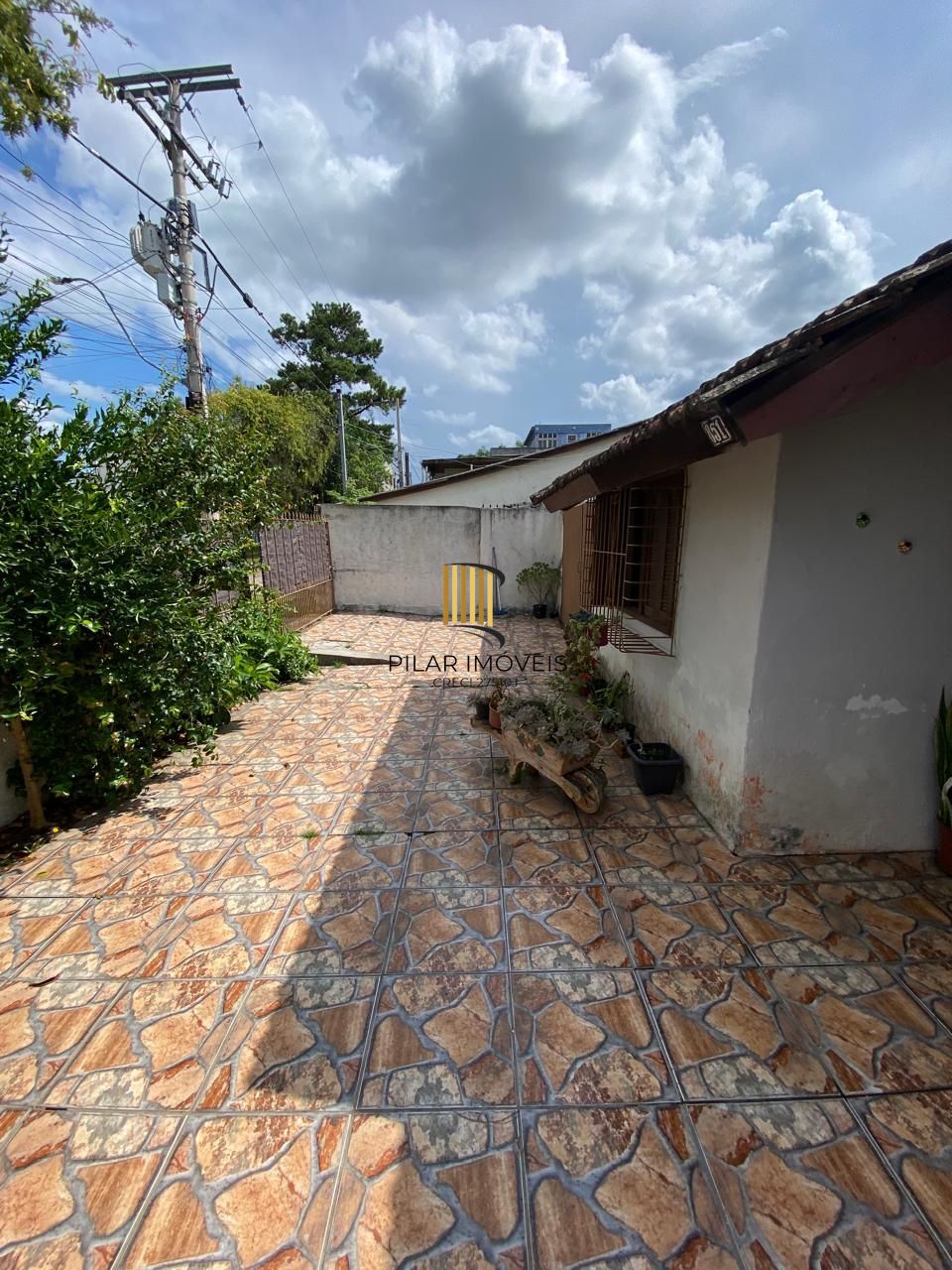 Casa no bairro Restinga - 2 dormitórios