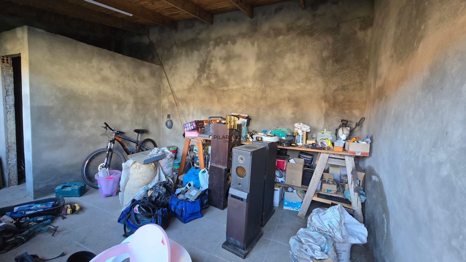 Casa no bairro Hípica - 2 dormitórios