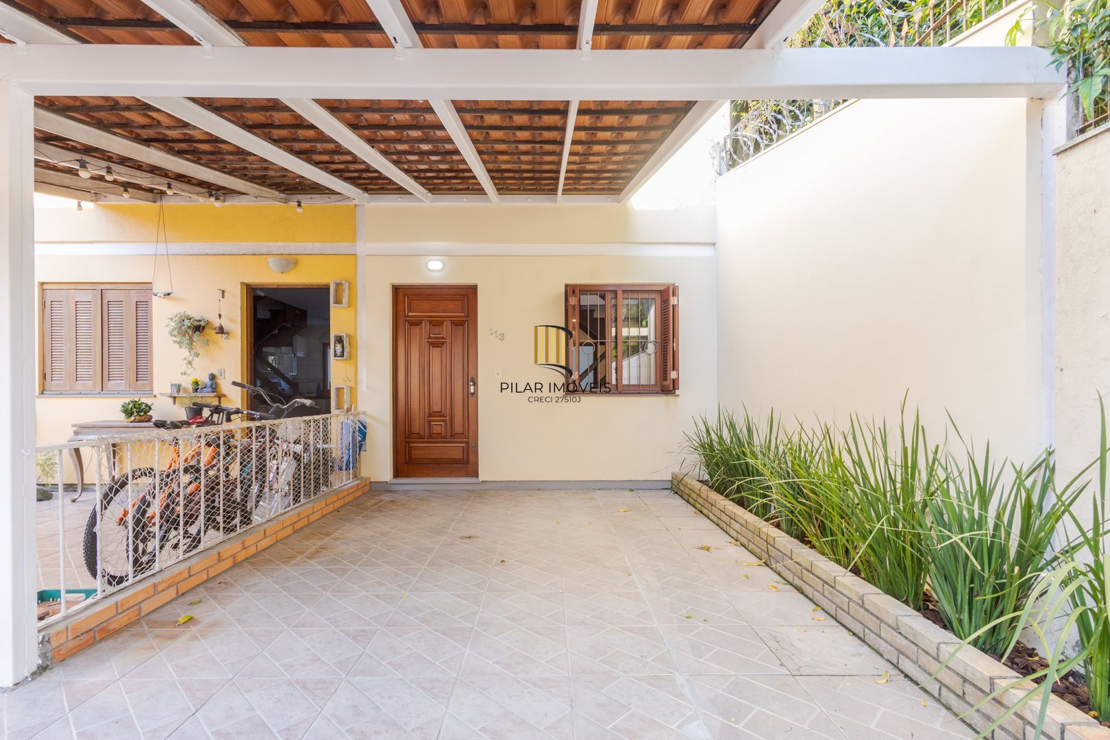 Excelente casa 3 dormitórios Bairro Tristeza