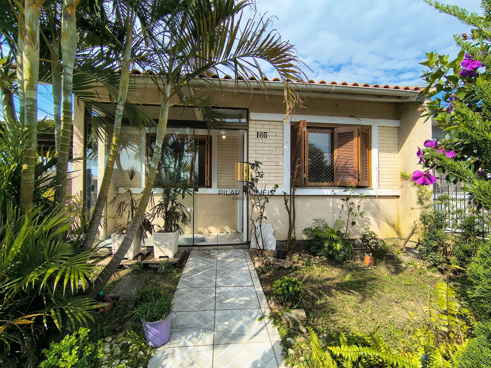 Casa de 2 dormitórios na Hípica - Pilar Imóveis