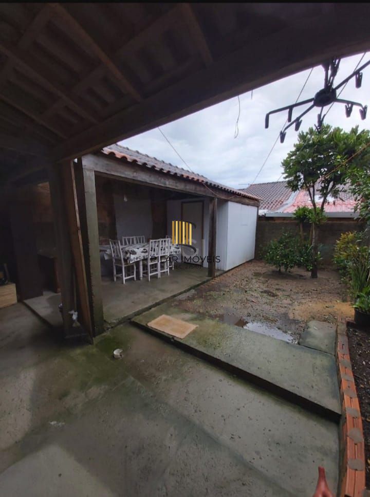 Casa no Bairro Hipica de 2 dormitórios