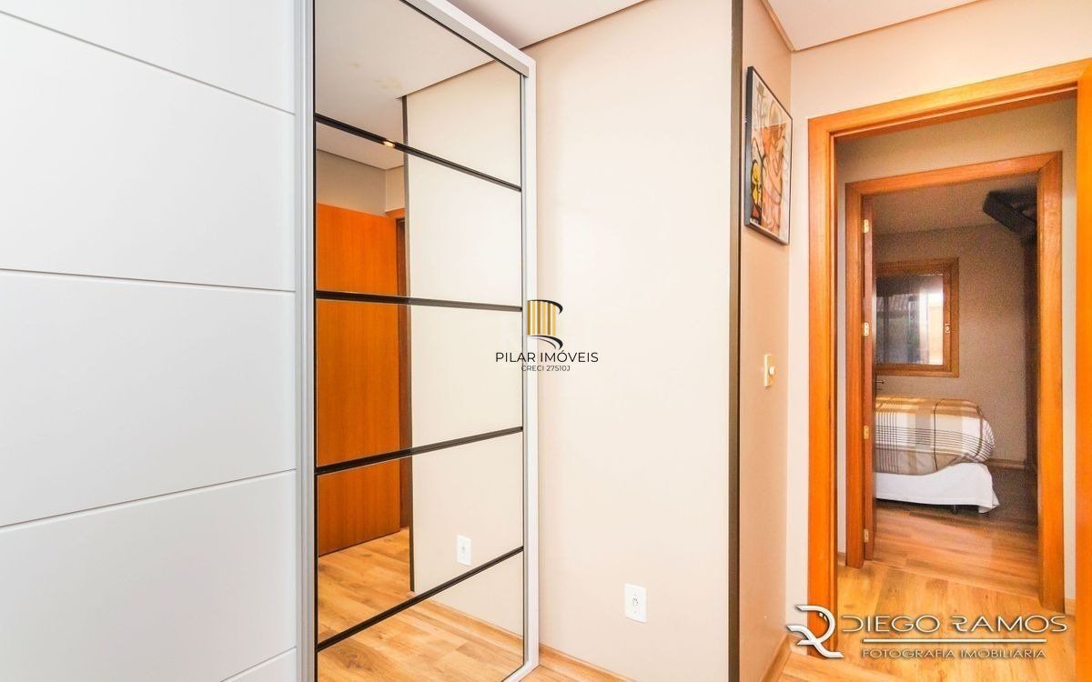 Casa no bairro Hípica - 3 dormitórios - Moradas do Sul