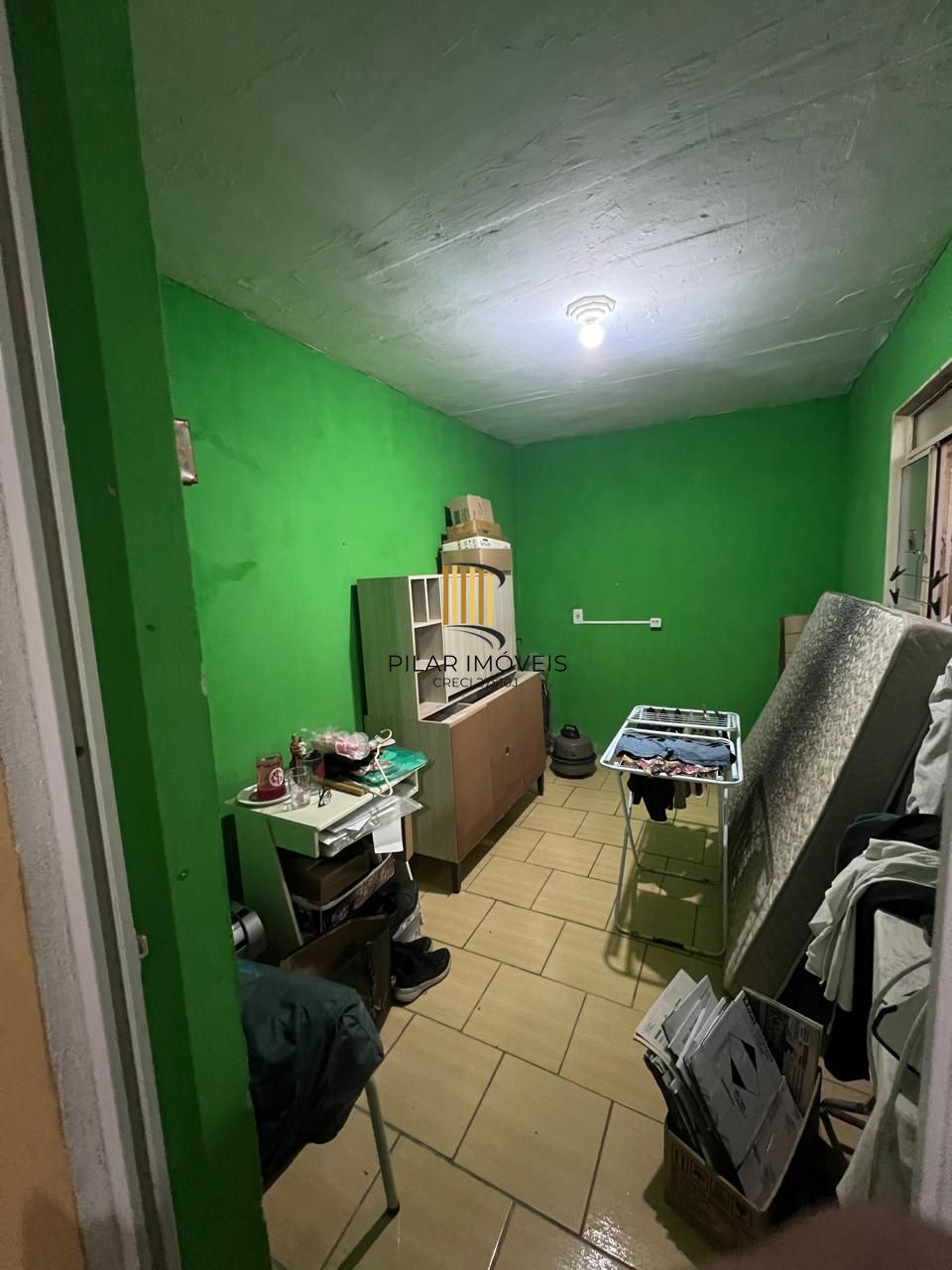 casa com 4 Dormitórios no Bairro Restinga