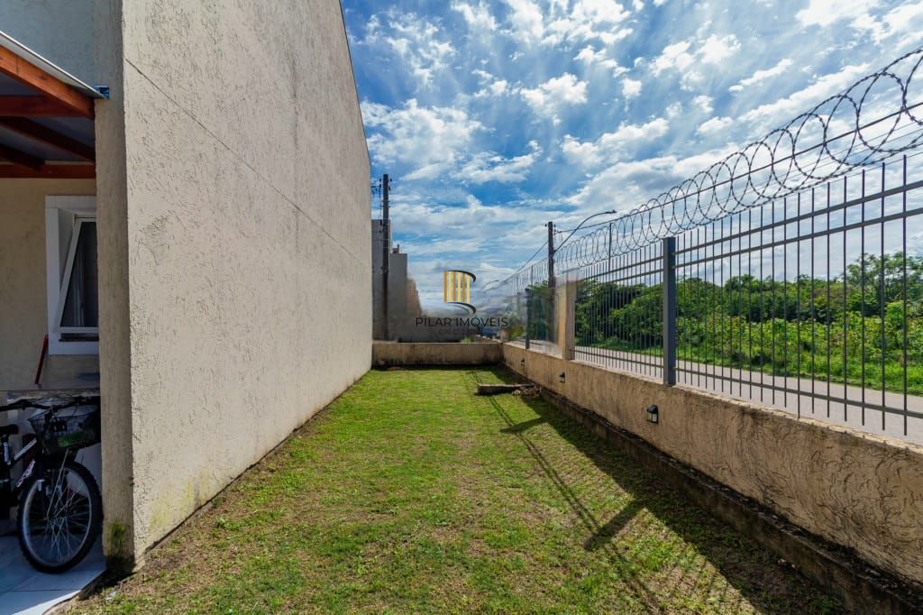 Casa Sobreposta térrea, com 2 dormitórios - Zona sul