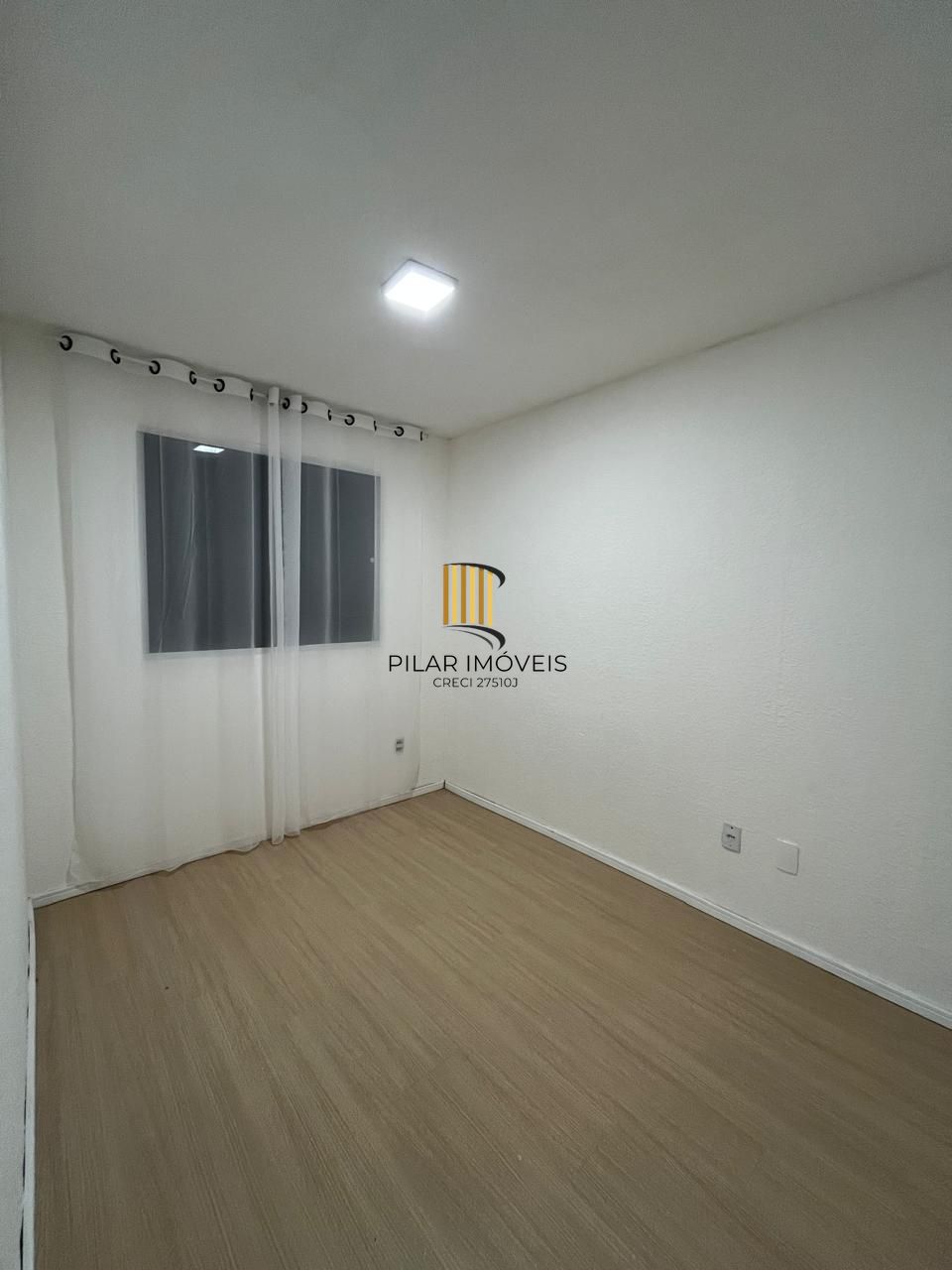 Apartamento térreo no bairro Restinga - 2 dormitórios - 1 vaga