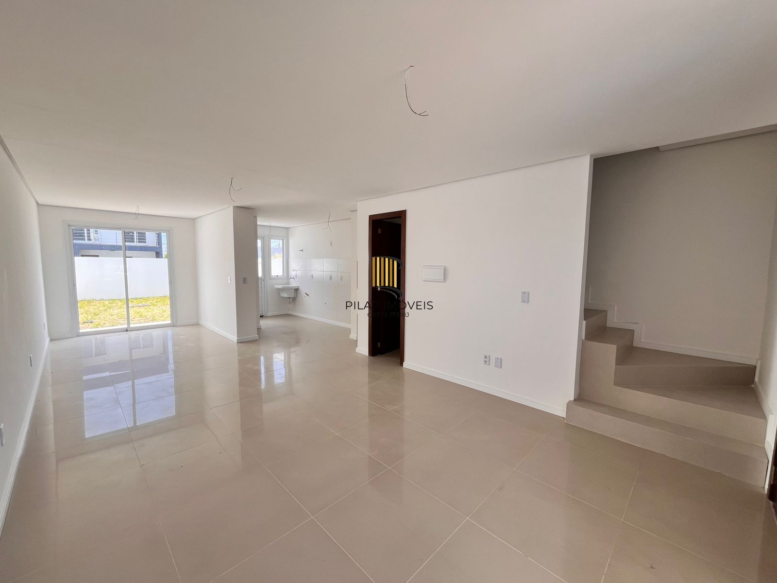 Casa no Bairro Aberta dos Morros - 3 Dormitórios Sendo 1 Suíte