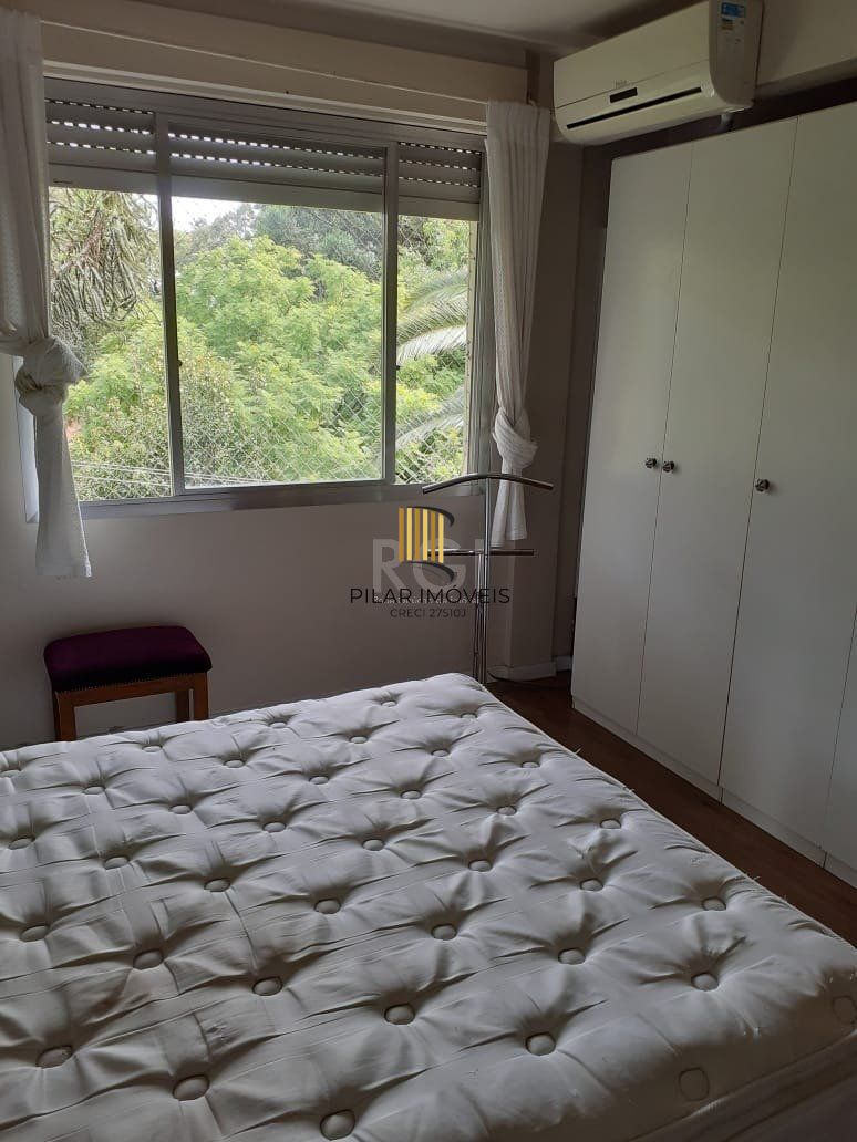 Apartamento no bairro Auxiliadora - 4 dormitórios