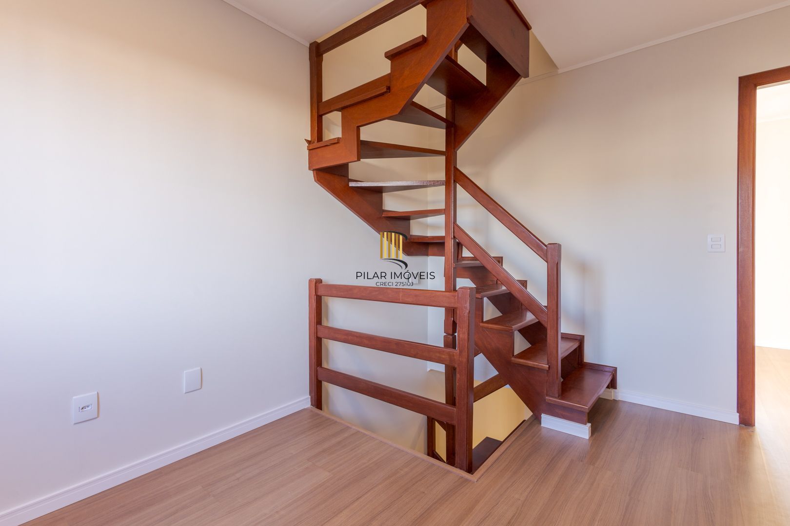 Excelente casa 3 dormitórios Bairro Tristeza