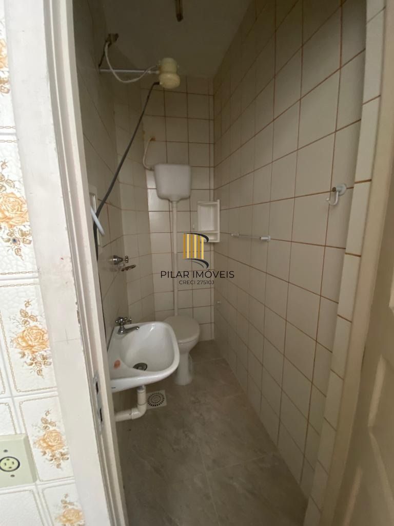 Apartamento no bairro Floresta - 3 dormitórios