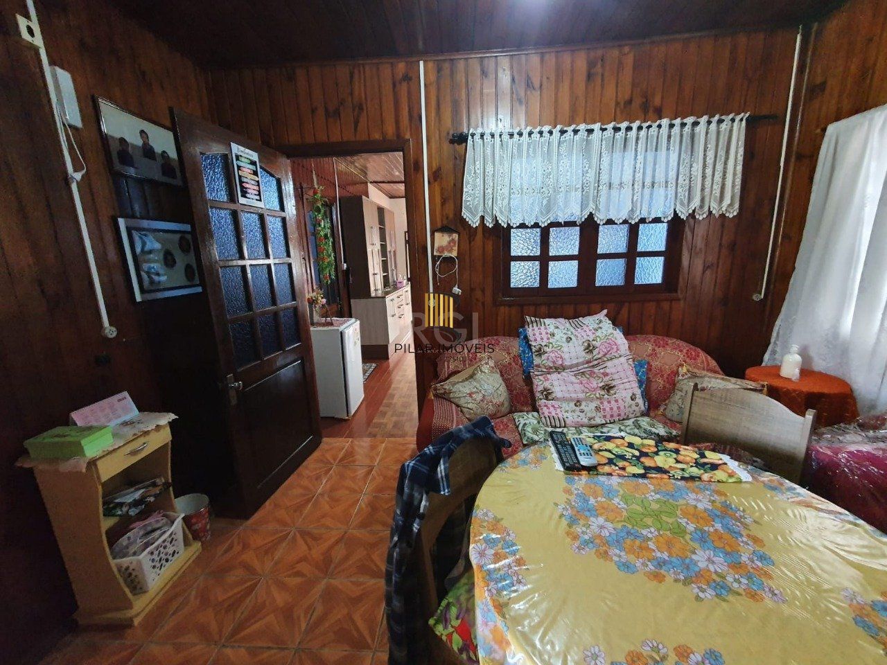 Casa 4 dormitórios no bairro Branquinha