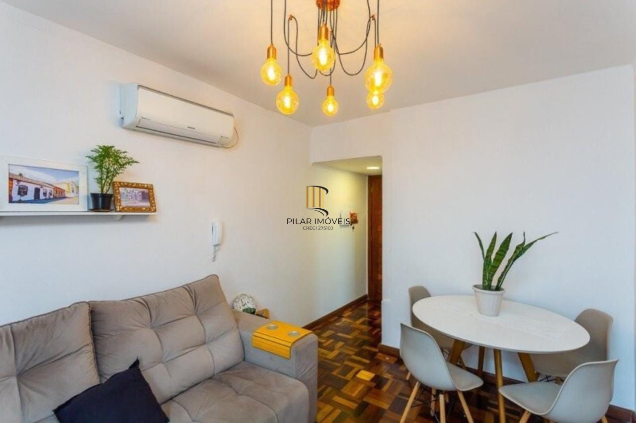 Apartamento no bairro Petrópolis - 2 dormitórios