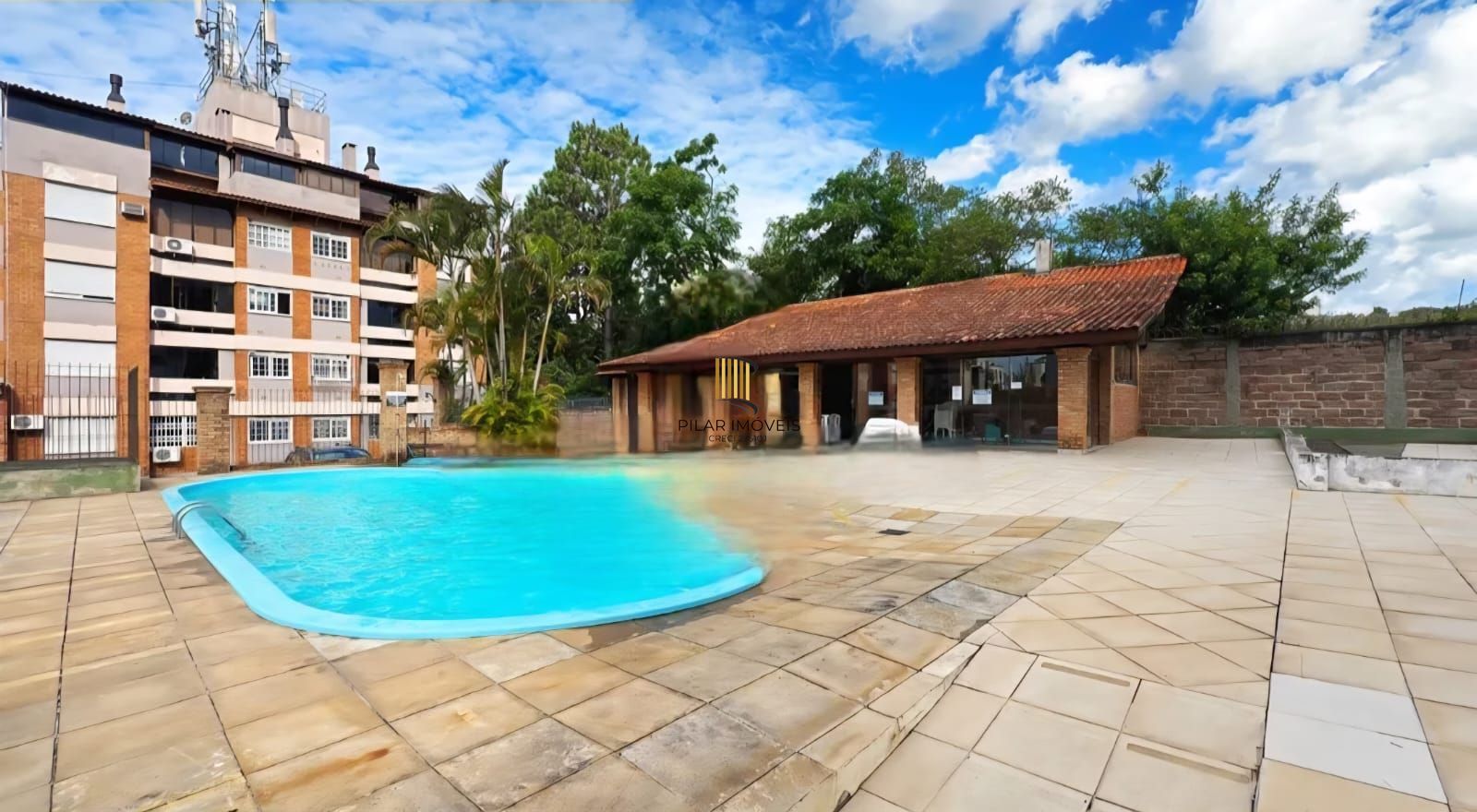 Apartamento 3 dormitórios  térreo com churrasqueira