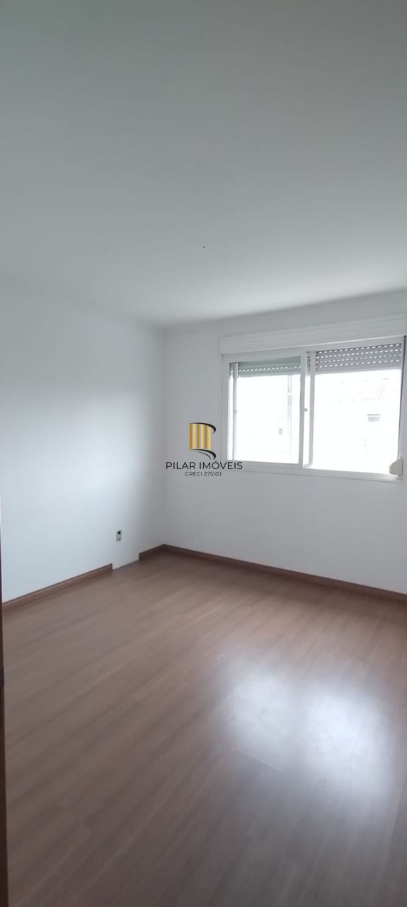 Sobrado no Bairro Hípica - 3 Dormitórios