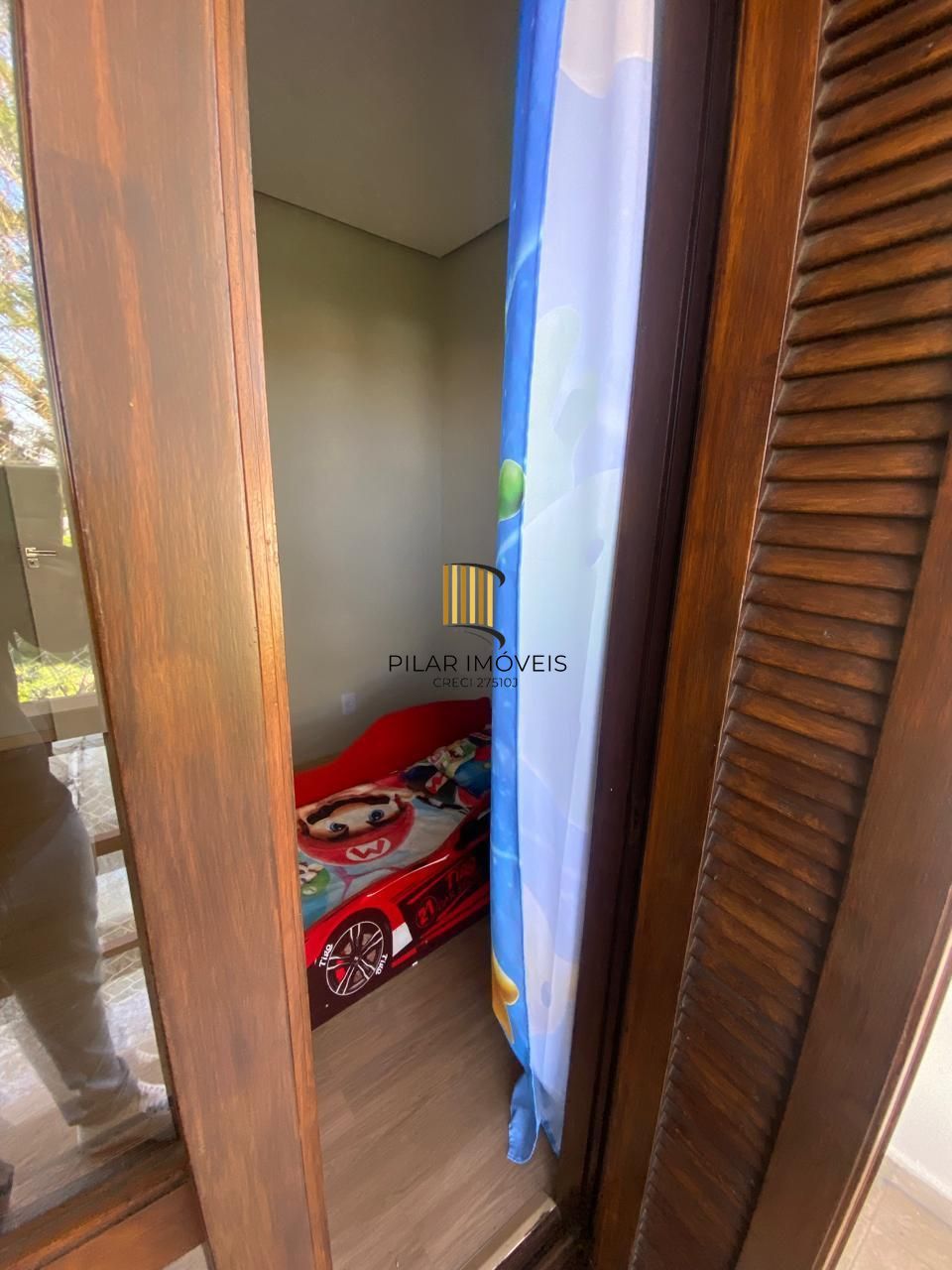 Casa de 3 Pavimentos no Bairro Aberta dos Morros