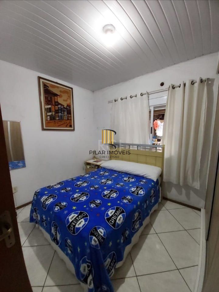 Casa no Bairro Hipica de 2 dormitórios