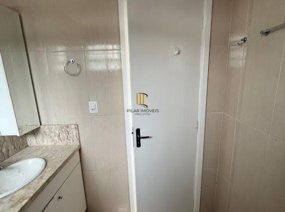 Cobertura de 2 Dormitórios Bairro Santa Teresa Porto Alegre