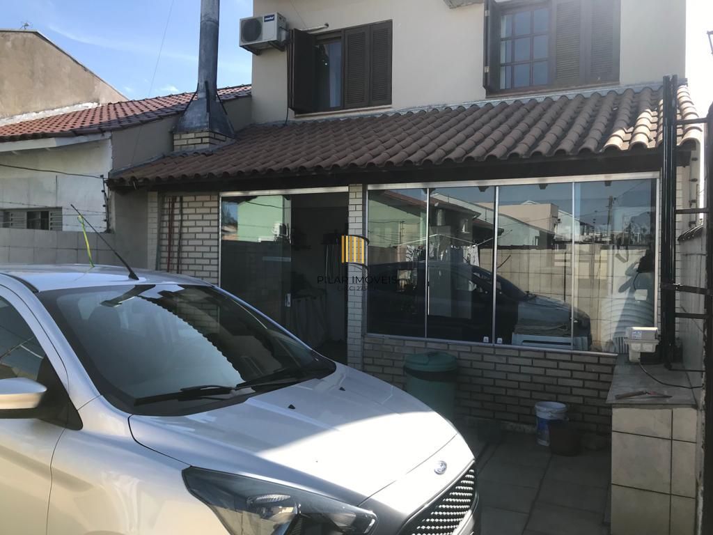 Sobrado semi mobiliado de 3 dormitorios sendo uma suite no bairro Hipica