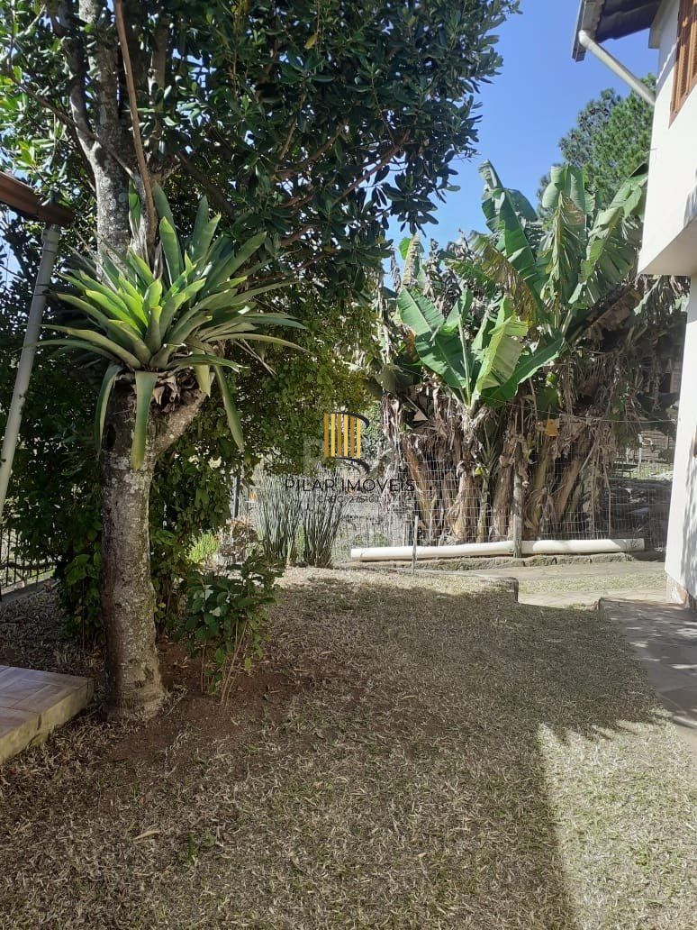 Casa para Venda - 300m², 5 dormitórios, 4 vagas - Vila Nova