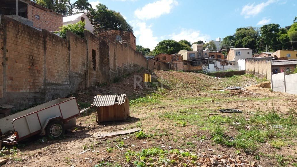 Terreno no bairro Pedra Redonda