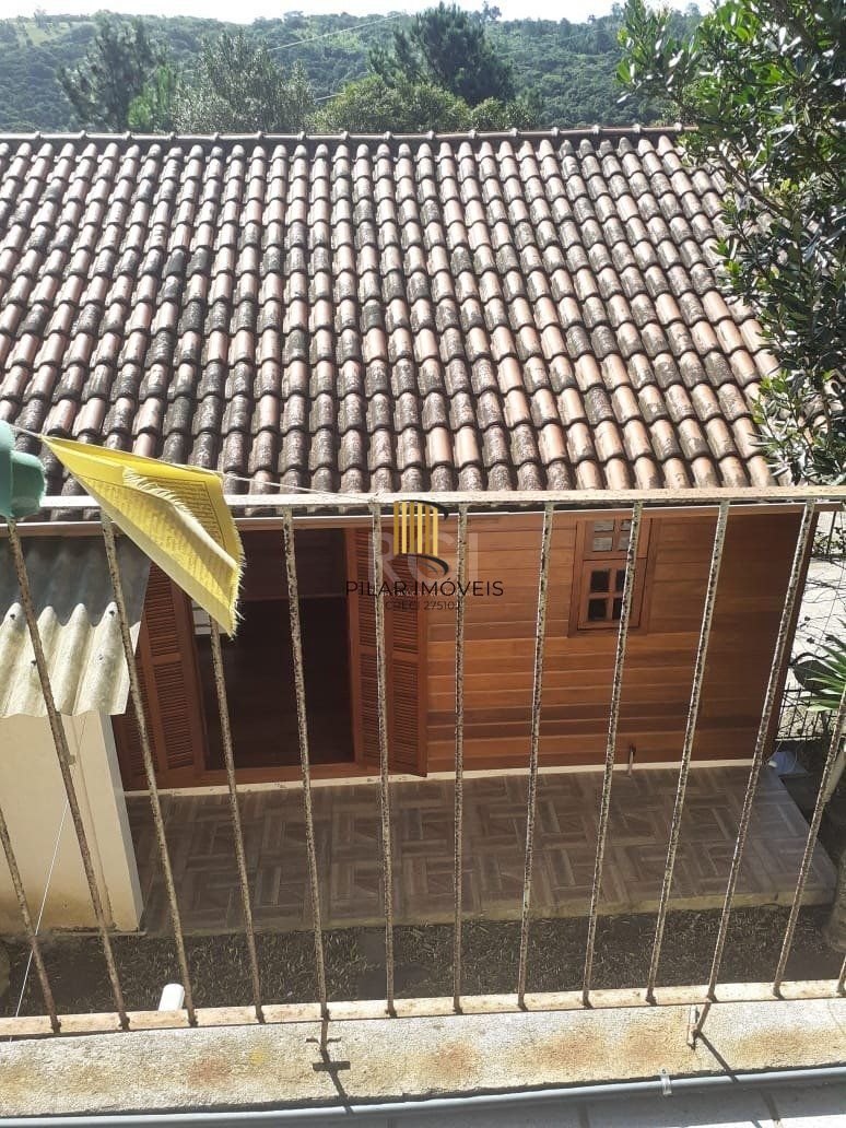 Casa para Venda - 300m², 5 dormitórios, 4 vagas - Vila Nova