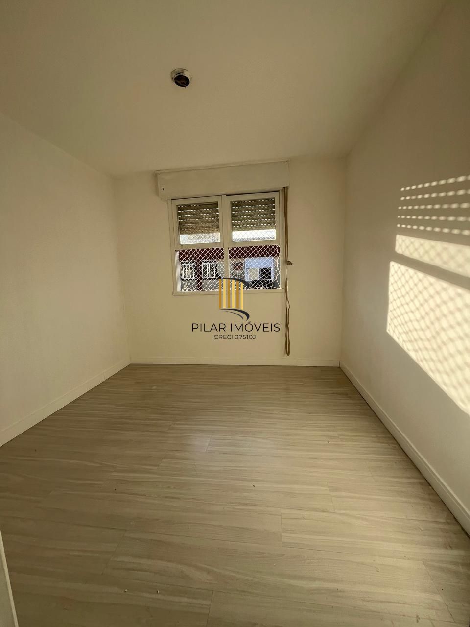 Apartamento no bairro Camaquã - 1 dormitório - 1 vaga