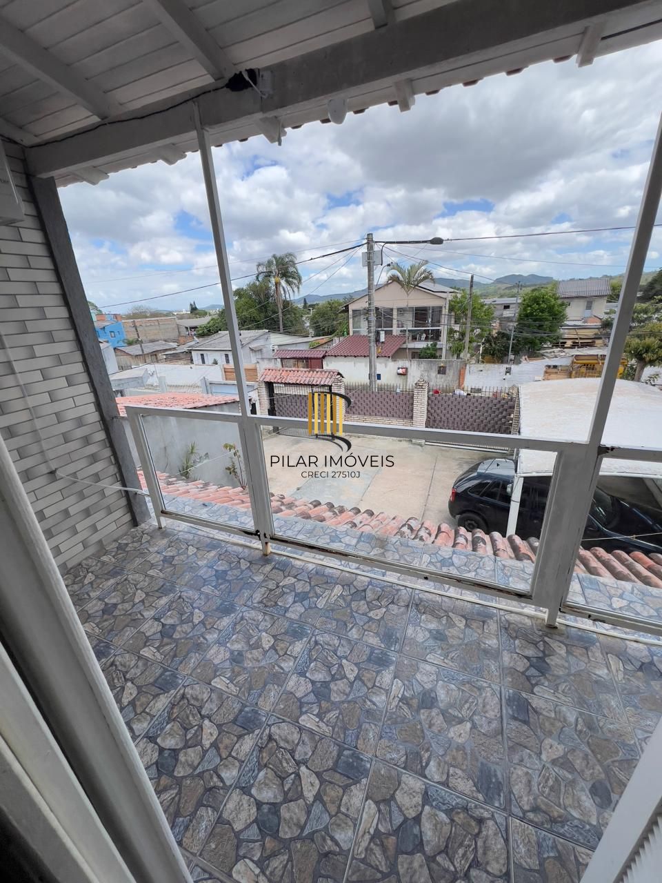 Ampla casa no Bairro Restinga 4 Dormitórios sendo um suíte